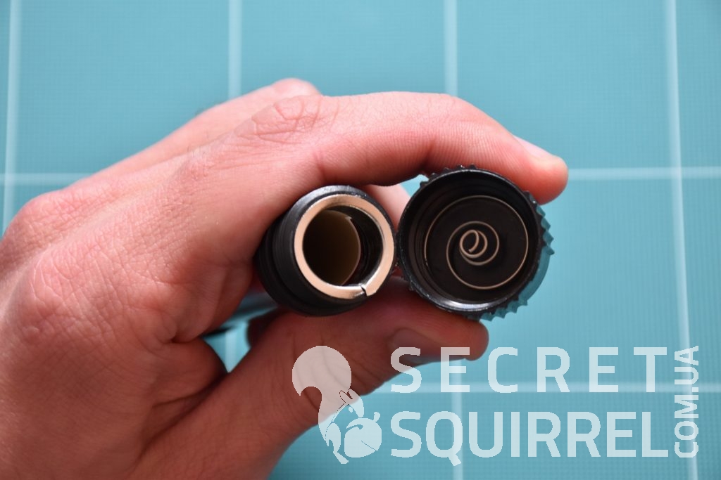 Обзор фонаря Element Electronic Fluorescent Stick - secretsquirrel.com.ua